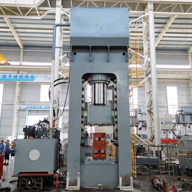 1250吨框架式液压机